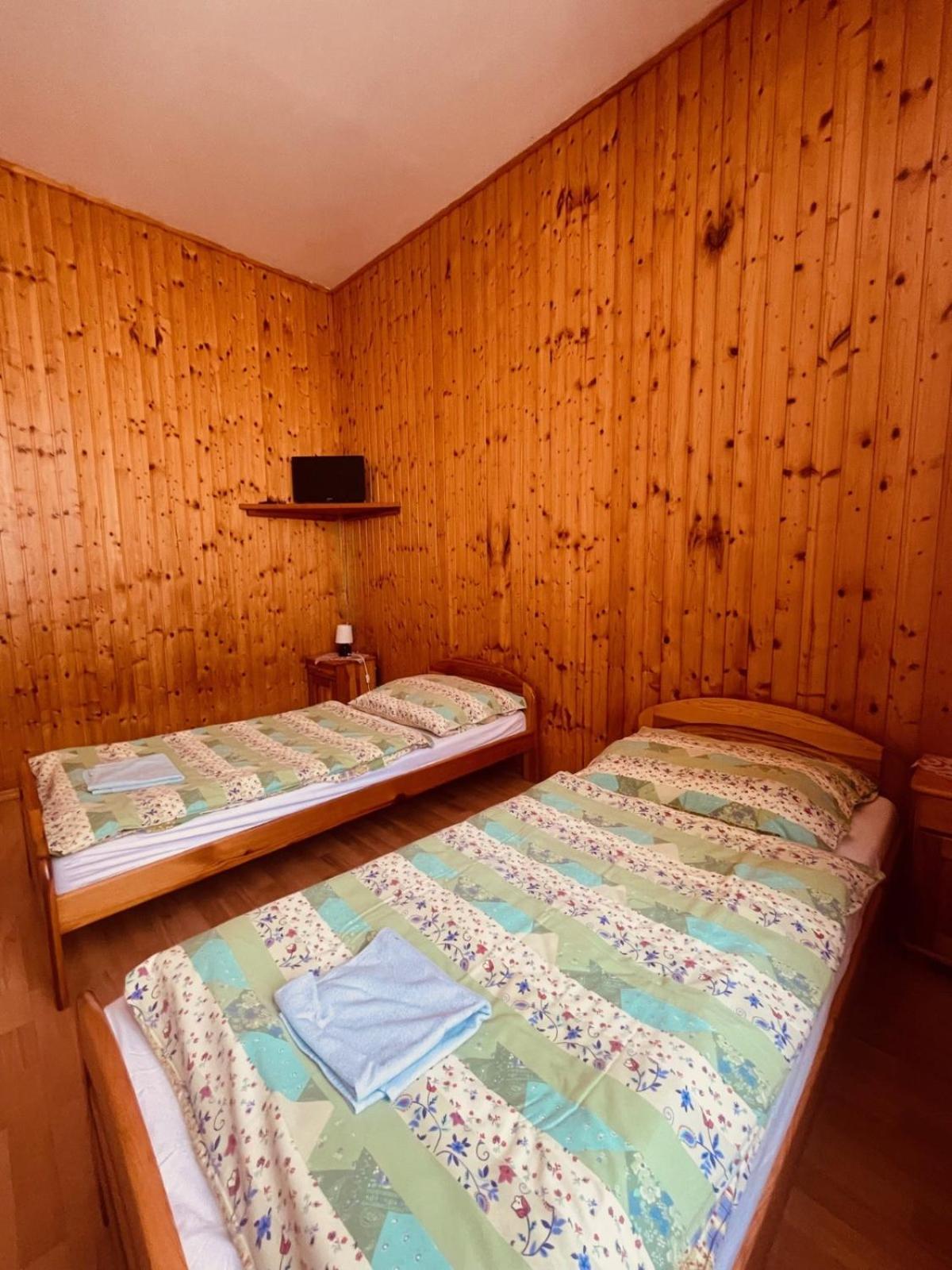 Penzion Dalibor Trutnov Exteriör bild