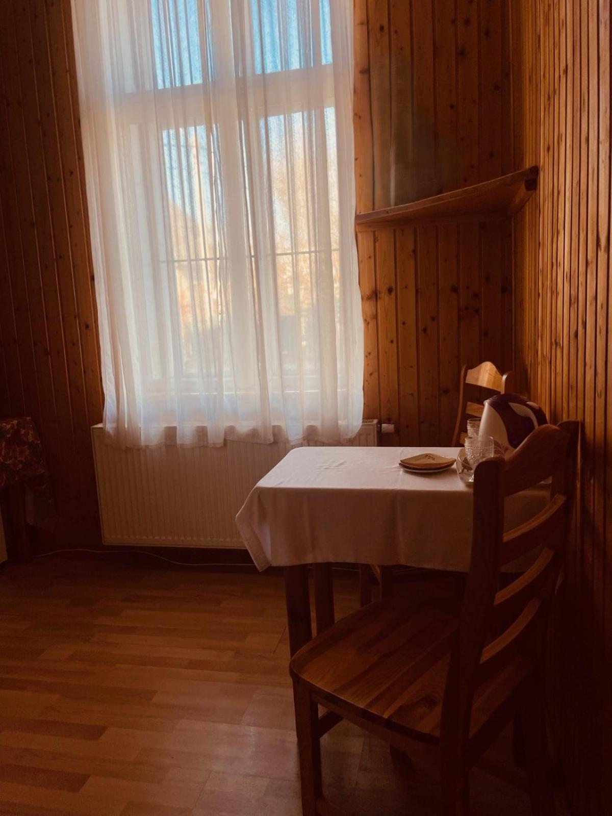 Penzion Dalibor Trutnov Exteriör bild