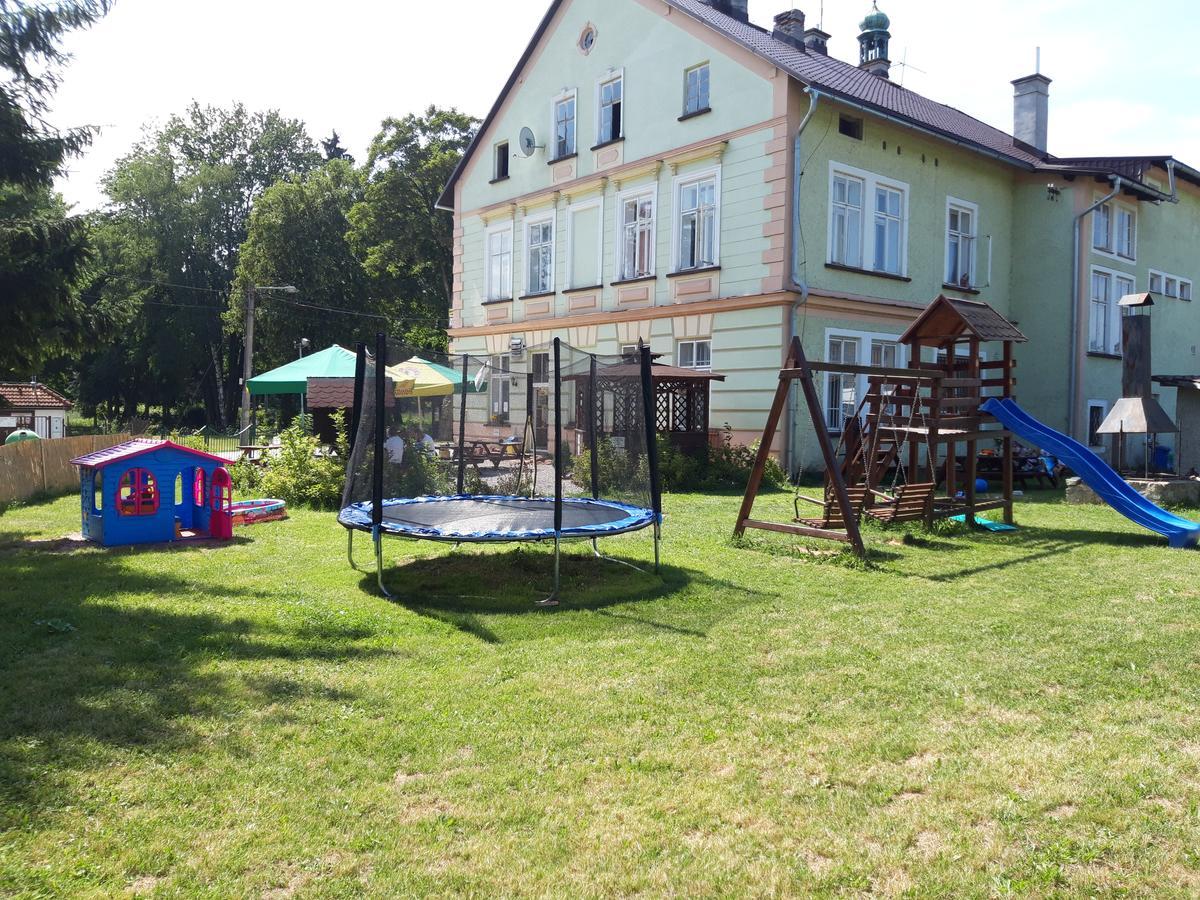 Penzion Dalibor Trutnov Exteriör bild